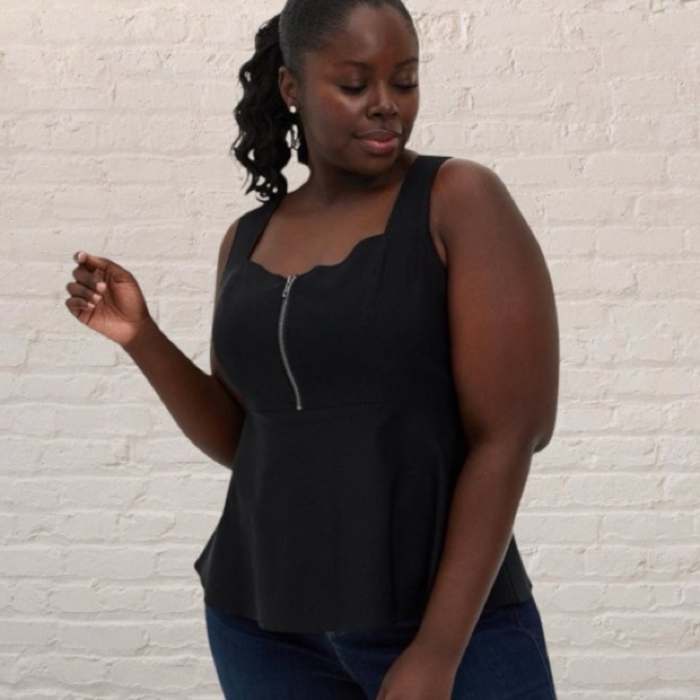 Torrid Black zip up Bengaline corset style peplum sleeveless Top Size 4 X